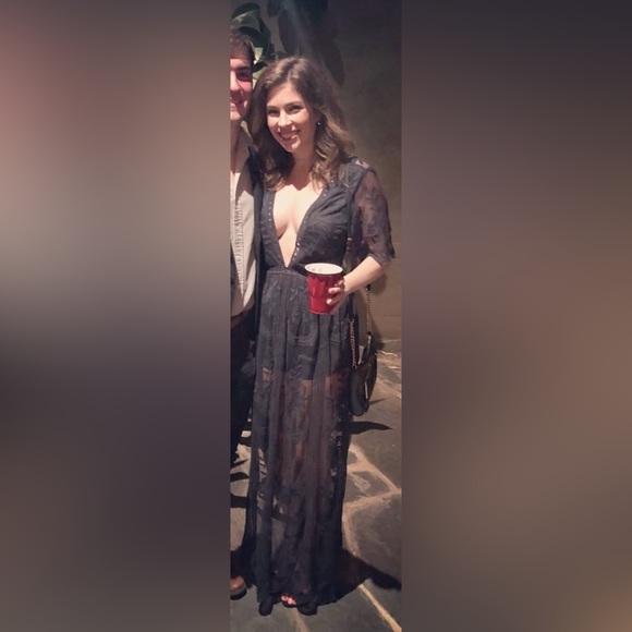 Honey Punch Dresses & Skirts - Navy Low Cut Lace Dress